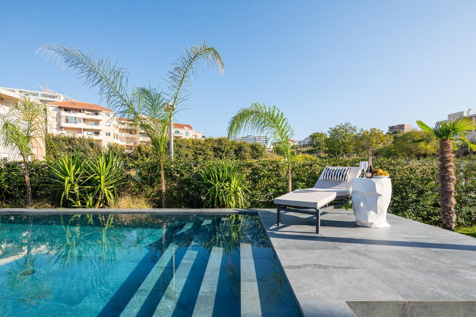Enjoyer - Seafront With Private Heated Pool And Terrace Vila